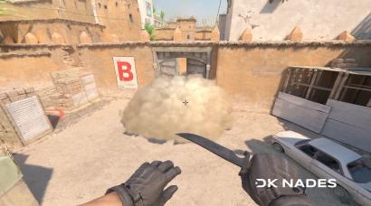 Smoke into B doors from pro players